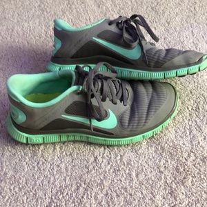 Nike Free Run 4.0 Law Women Running Shoes